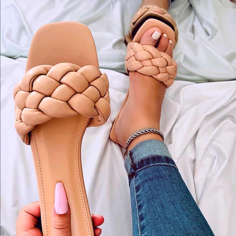 Black sandals - Picture 4 of 4